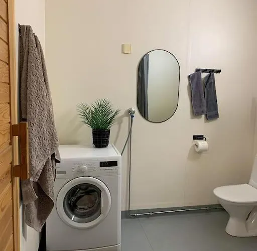 アパート 2br Ka22, Free Parkig, Sauna, Big Balcony オウル